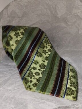 Steve‎ Harvey Collection Men's Green Striped Silk Tie